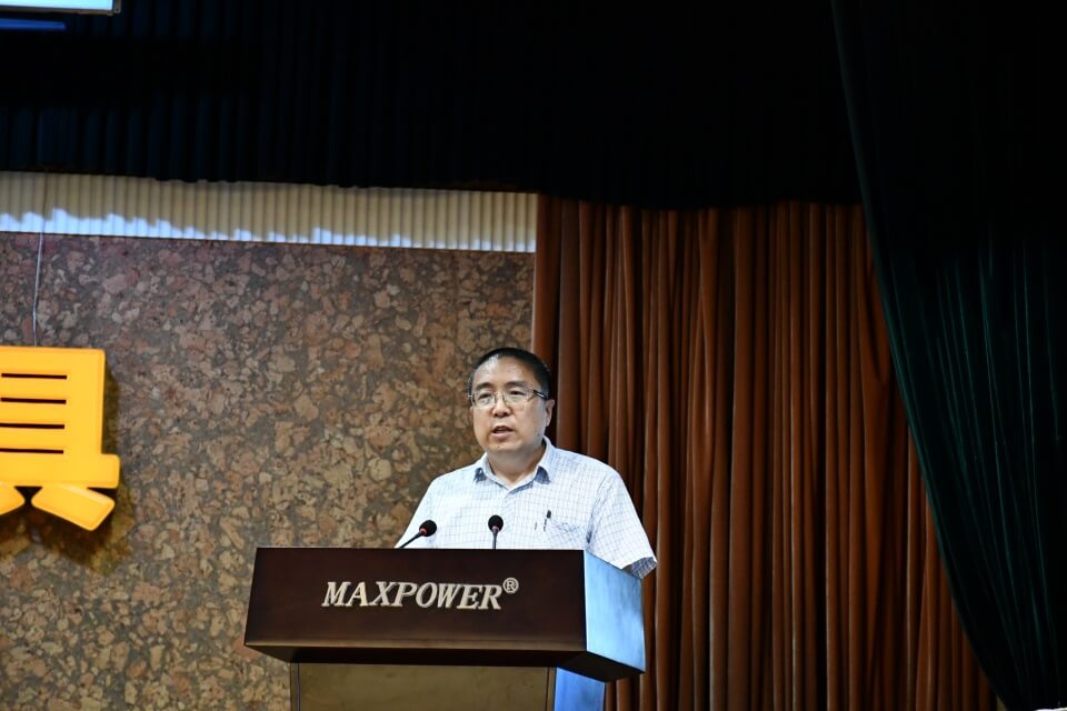 表彰先進，創(chuàng)新前行——威力創(chuàng)新項目總結(jié)表彰大會(圖6)