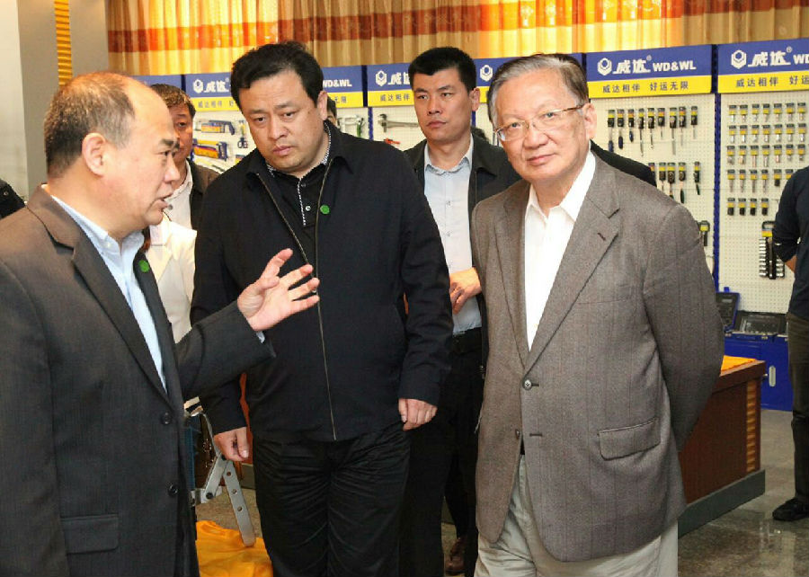 原國務委員、外交部部長唐家璇視察威力工具集團(圖3)