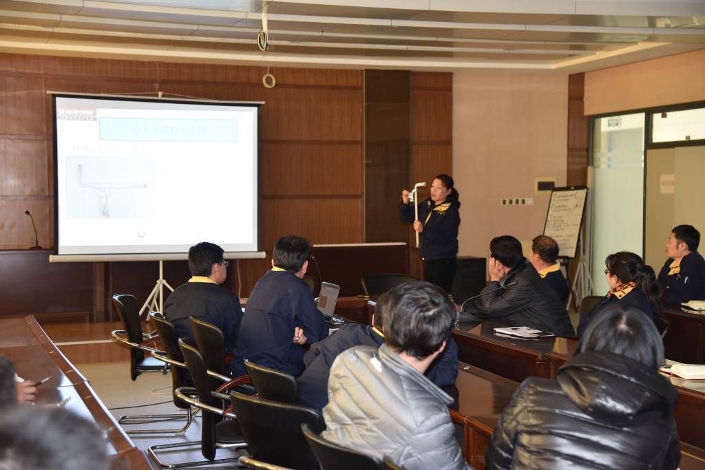 業(yè)務(wù)培訓(xùn)會內(nèi)部_12.JPG 威力工具集團開展多項業(yè)務(wù)培訓(xùn)(圖7)