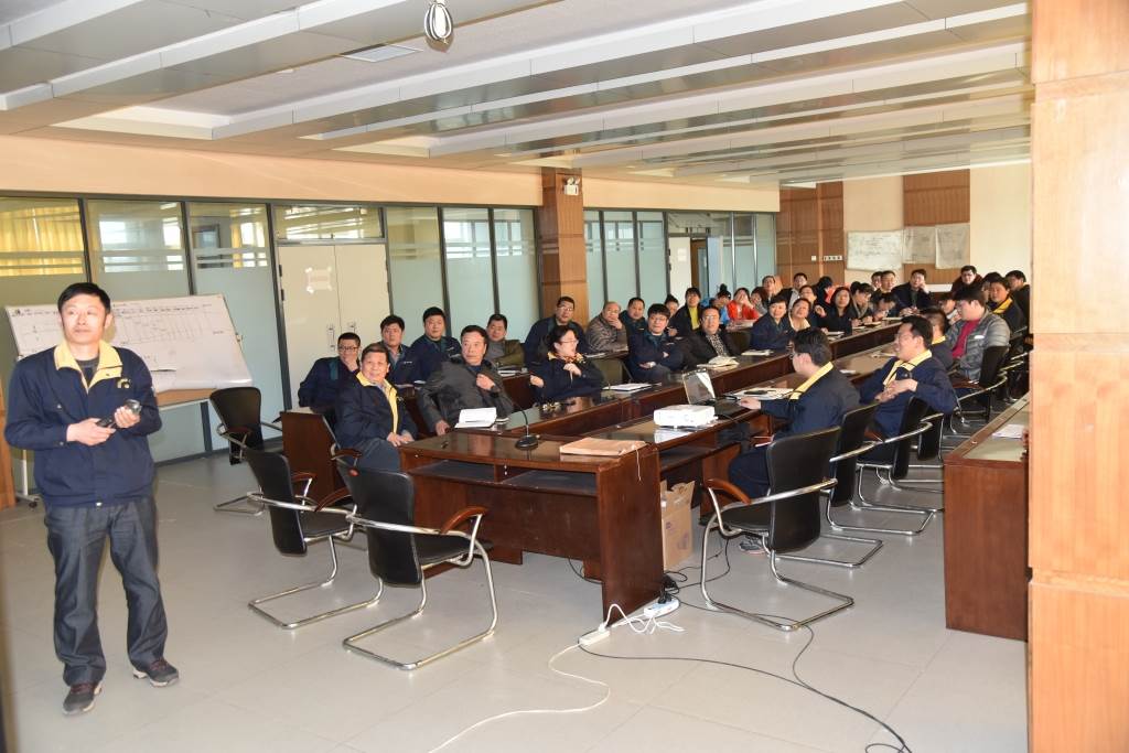 業(yè)務(wù)培訓(xùn)會內(nèi)部_03.JPG 威力工具集團開展多項業(yè)務(wù)培訓(xùn)(圖6)