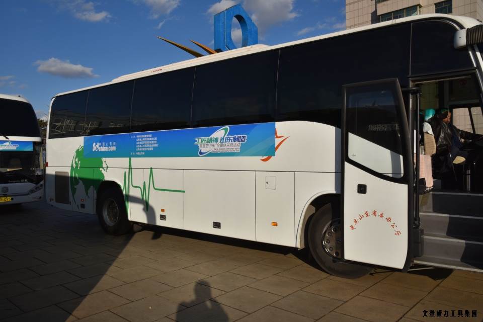 山東網(wǎng)記者采訪團(tuán)_15.JPG “工匠精神 山東制造”全媒體采訪團(tuán)蒞臨威力工具(圖12)