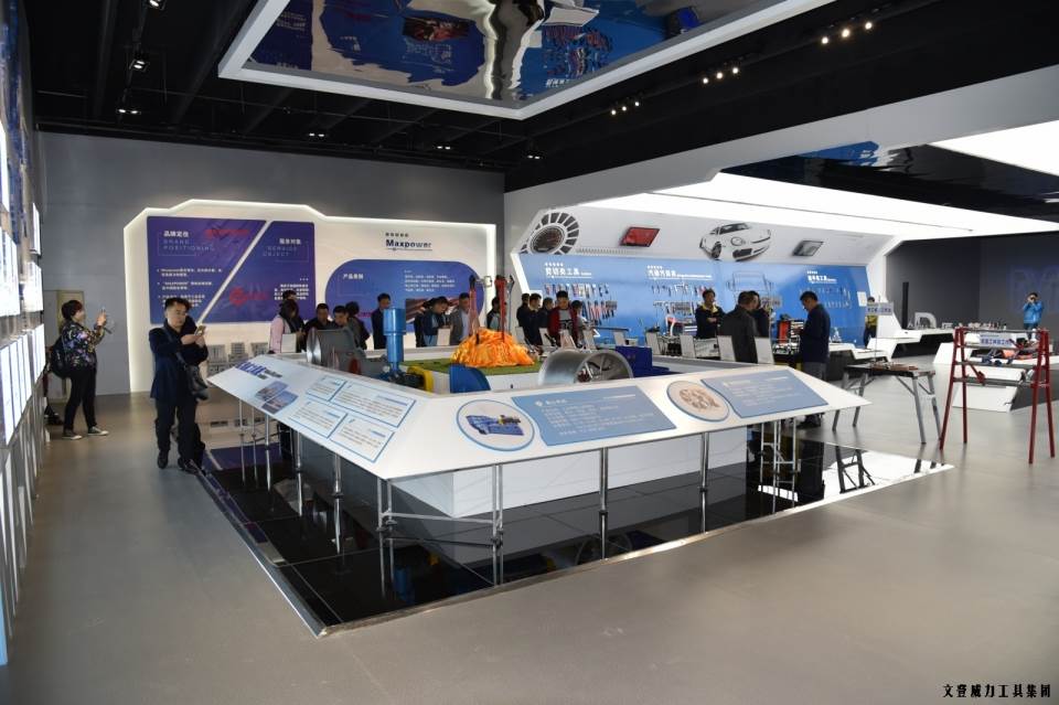 “精誠(chéng)合作，共創(chuàng)輝煌”威力工具第六屆全國(guó)優(yōu)秀經(jīng)銷(xiāo)商大會(huì)圓滿落幕(圖37)